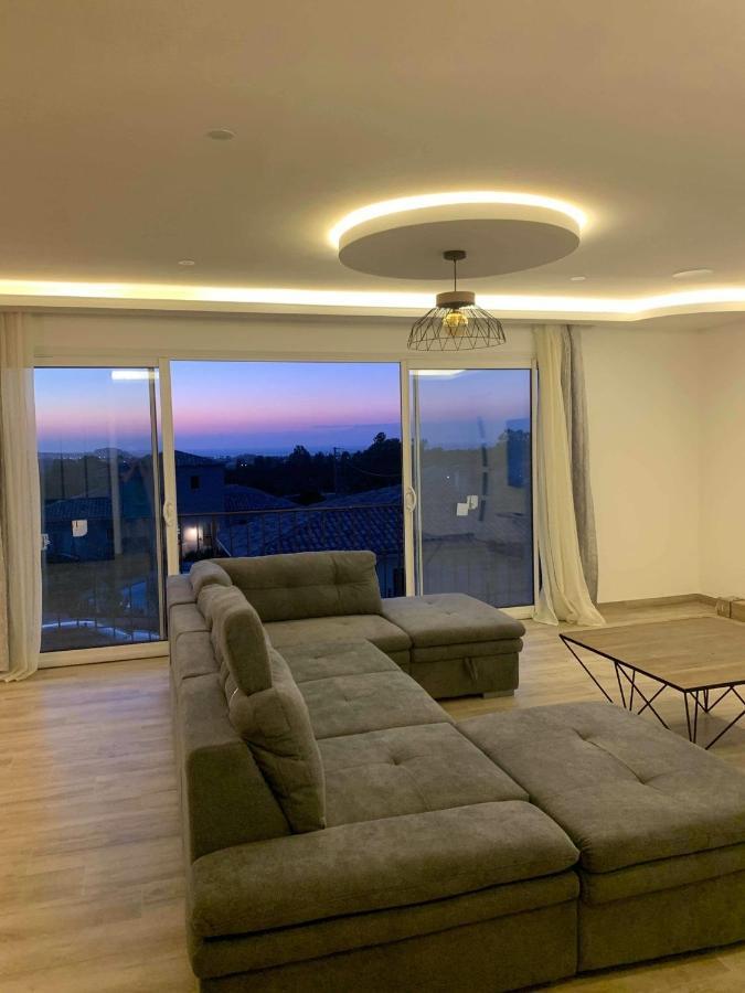 Entre Mer&Montagne Suite Calvi קלנצאנה מראה חיצוני תמונה
